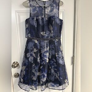 Eliza J Blue and Gray Floral Dress W.Beads Dress✨